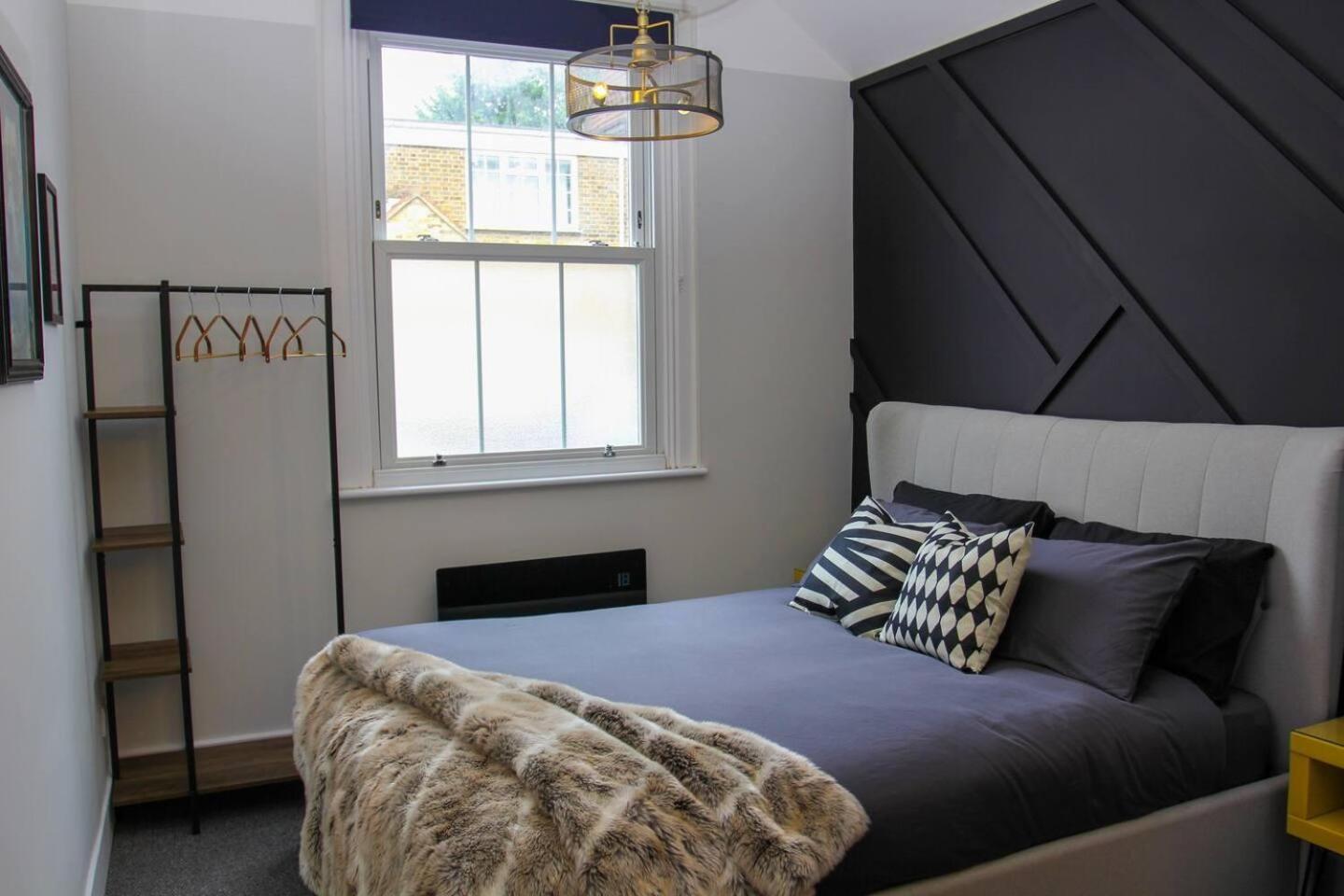 Studio-Sleeps 4-10 Min H Potter-17 Min London Watford  Eksteriør billede